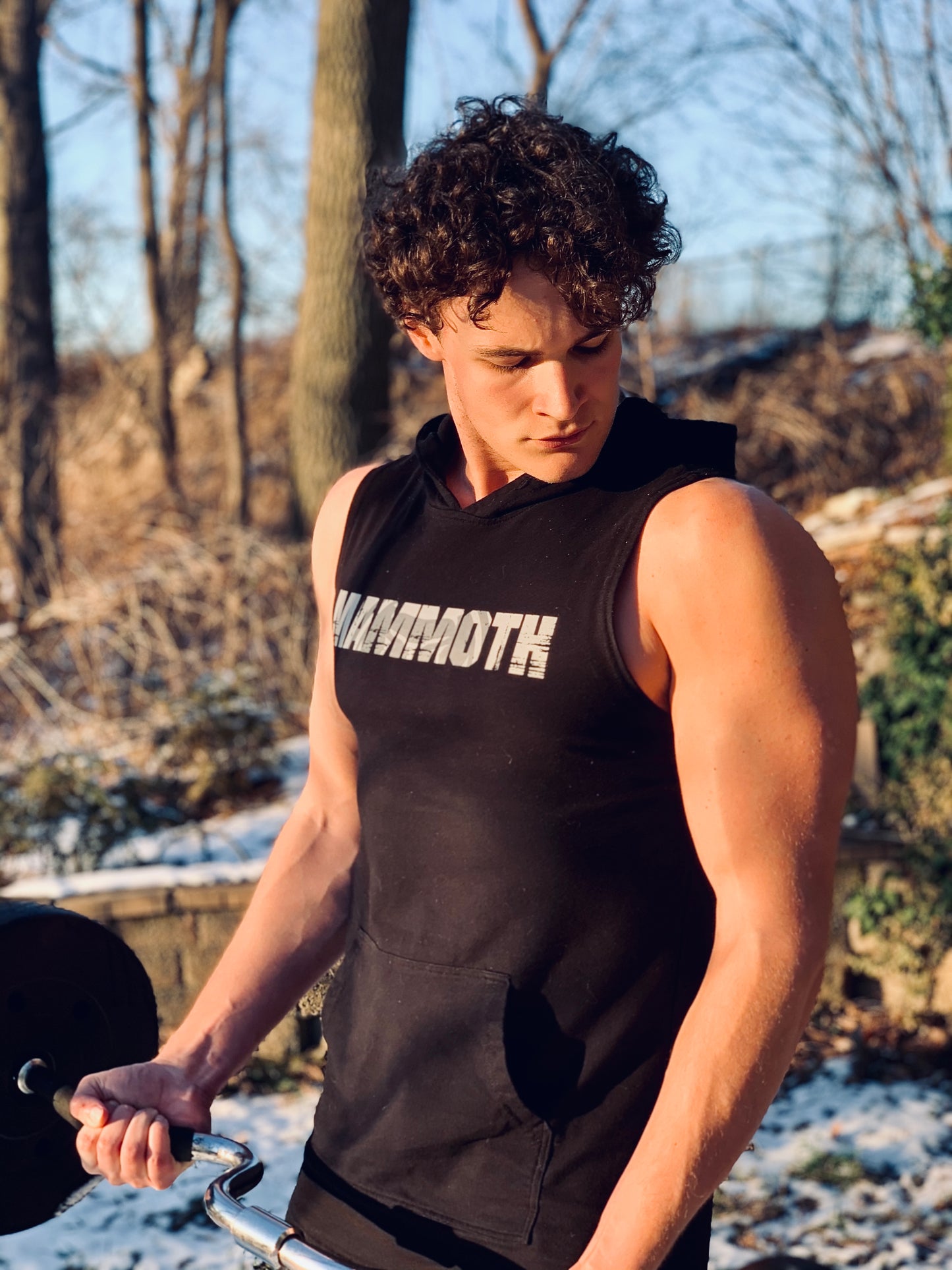 :: MAMMOTH CLASSIC SLEEVELESS HOODIE - BLACK